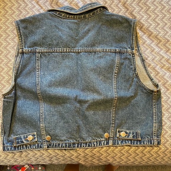 Johnny Q Jean Vest - Picture 4 of 4